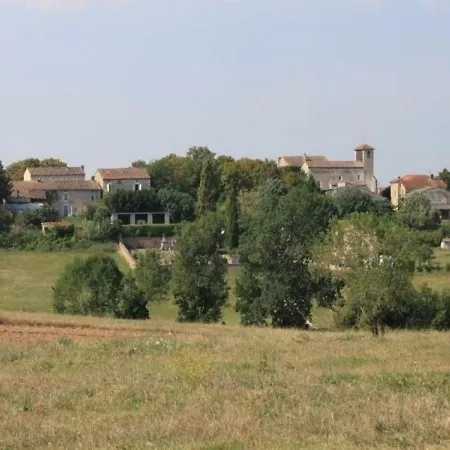 House L'oustalet De *